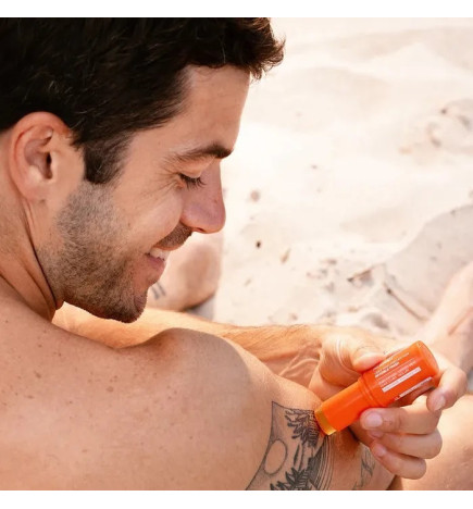 SVR – Sun Secure Easy Stick Solaire Fini Invisible SPF50+, 10 g