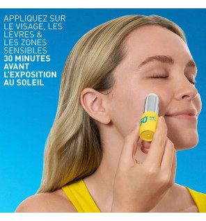 CeraVe – Stick Solaire Invisible SPF50+ Haute Protection visage et zones sensibles, 8 g