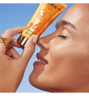 Nuxe – Sun Glow Fluide Solaire Bonne Mine SPF30, 40 ml