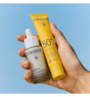 Caudalie – Coffret Vinoperfect duo éclat anti-taches sérum & fluide SPF50+, 30 ml + 20 ml